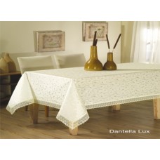 Скатерть Kayoglu Dantella Lux с кружевами